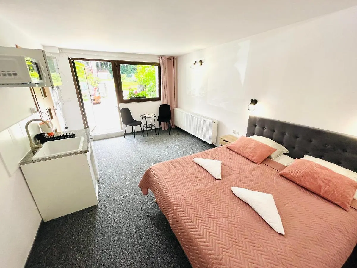 Willa Jawor Karpacz Bed & Breakfast